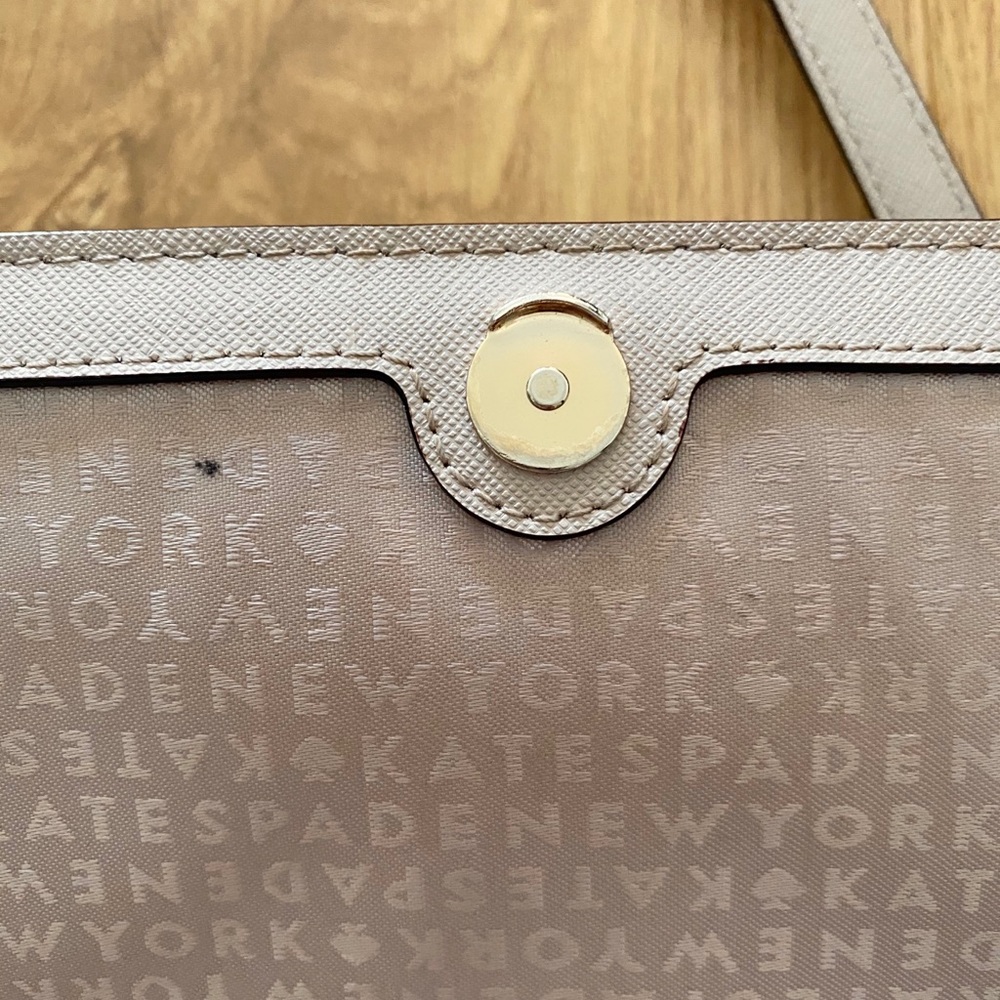 Kate Spade Laurel Way Crossbody - Picture 11 of 13